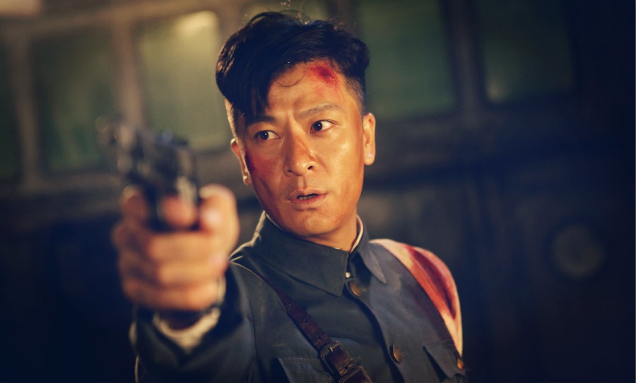 《勇敢的心》于毅扮演的赵舒城思想上进,满心抱负决心,投身革命,硬汉