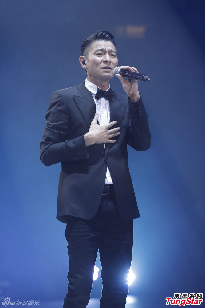 刘德华红馆开唱 曝张耀荣当年勇挡黑帮