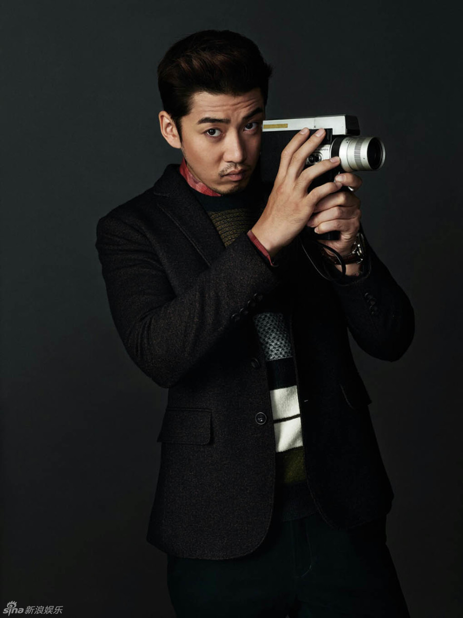组图:韩星尹启相写真 展现美中年的不老心_高清图集_新浪网