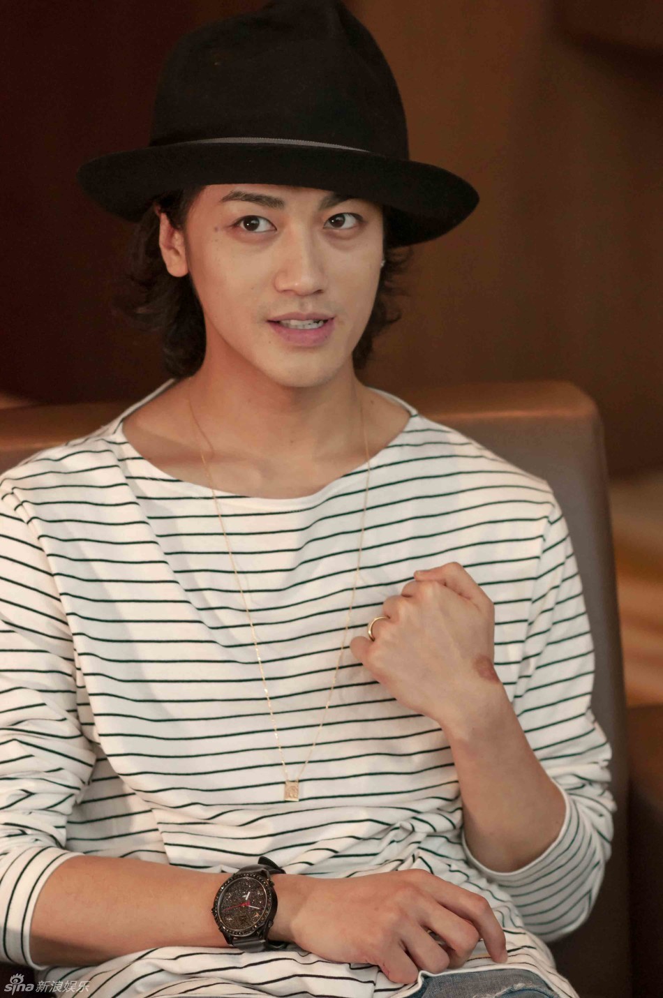 霓虹星vol.1赤西仁:我会讲中文我要上头条