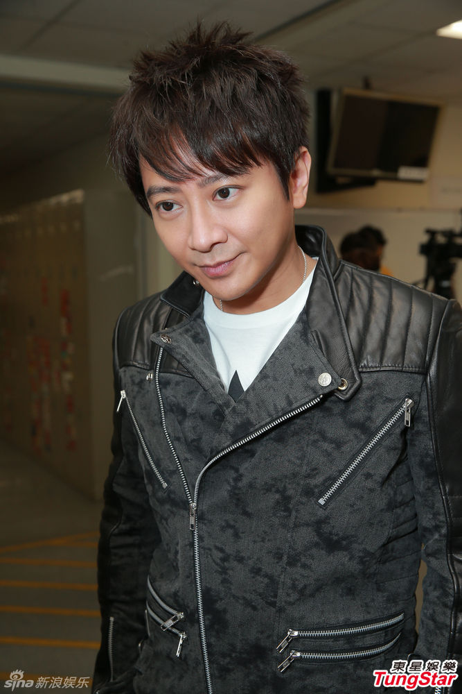 孙耀威录制tvb《劲歌金曲》