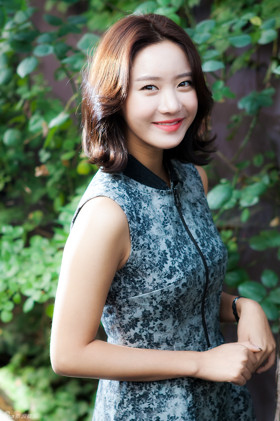 近日,新浪娱乐对话《不要恋爱要结婚》中女主角朱蔷薇的扮演者韩可露