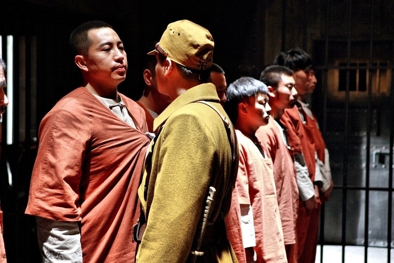 新浪娱乐讯《铁血武工队传奇》讲述了一支八路军敌后武工队与凶残的