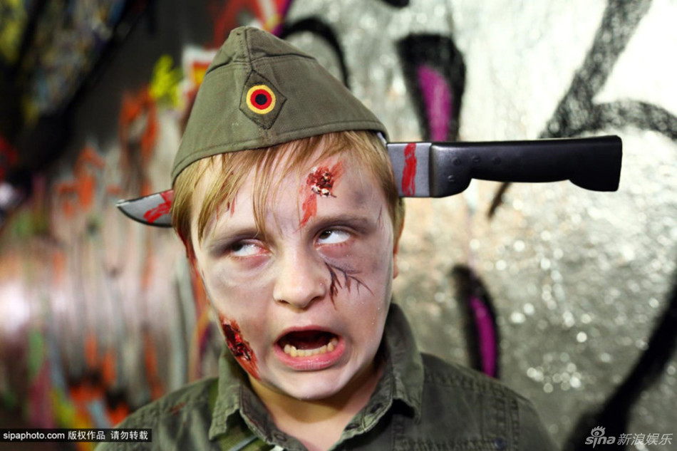 重口味慎点!伦敦大批"僵尸"涌上街头