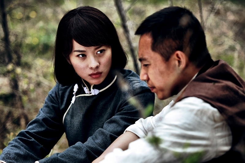 新浪娱乐讯 《铁血武工队传奇》谷智鑫饰演的王亮与武工队唯一的女性