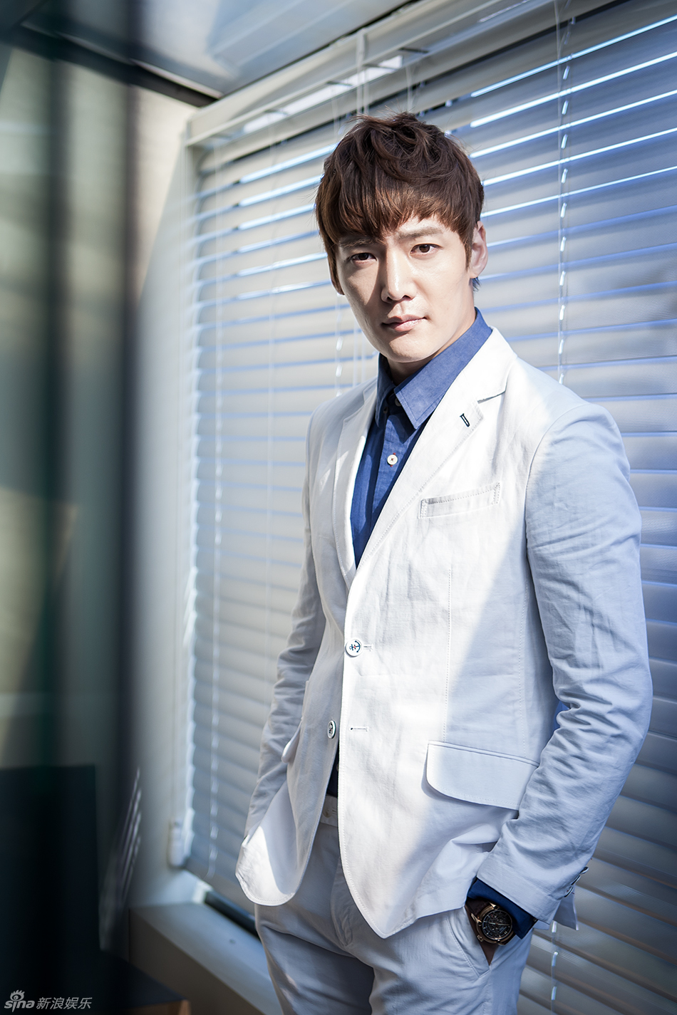 崔振赫写真-崔振赫背肌-崔振赫老婆(35p)