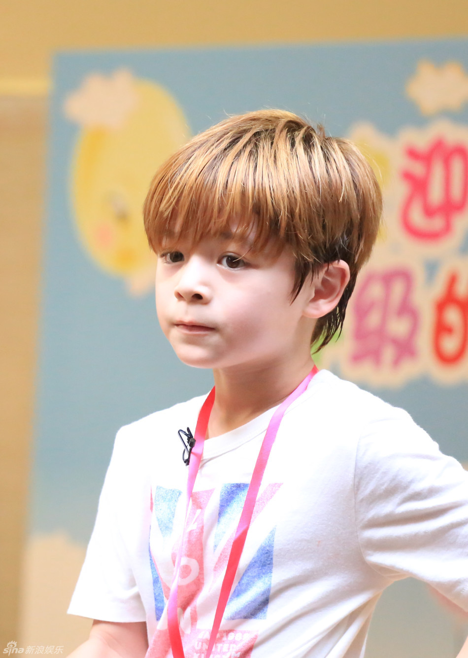 《一年级》中混血儿西蒙子引发网友关注,惊呼酷似刘烨儿子诺一