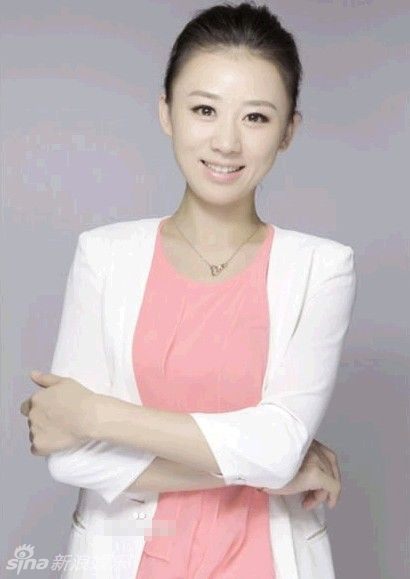 女主持人杨姗卷入高严案