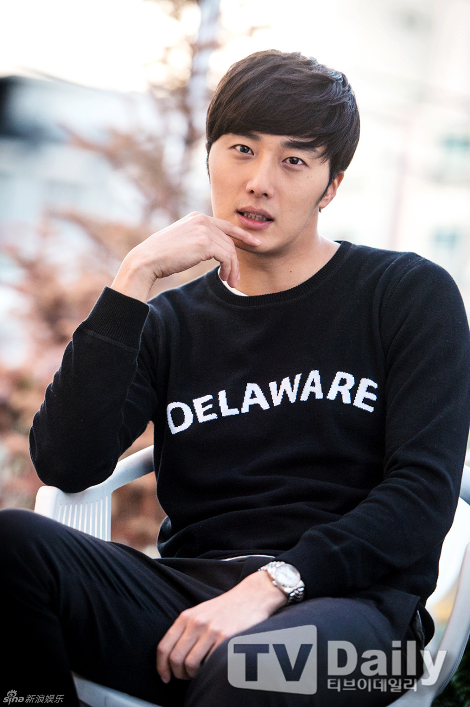 独家:最韩流丁一宇 轻松自在享悠闲时光_高清图集_新浪网