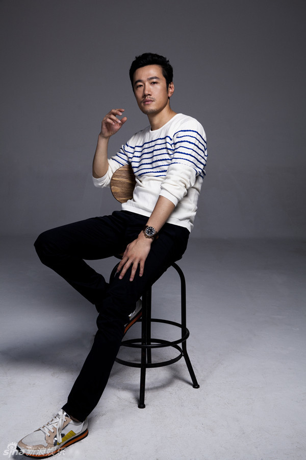 组图:朱刚日尧最新写真 忧郁气质成冬日暖男_高清图集_新浪网
