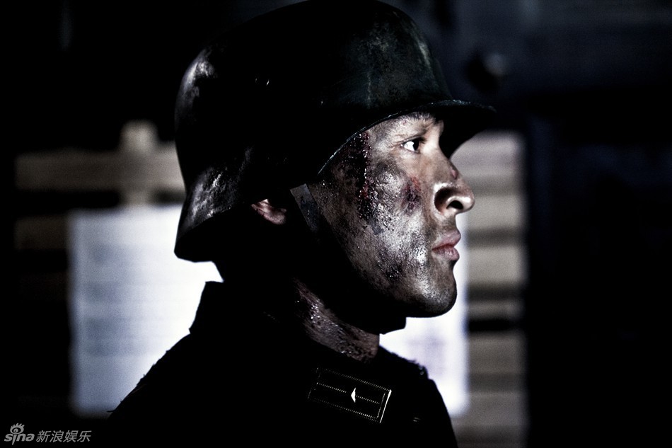 组图四十九日祭铁血狙击手胡歌为心而战