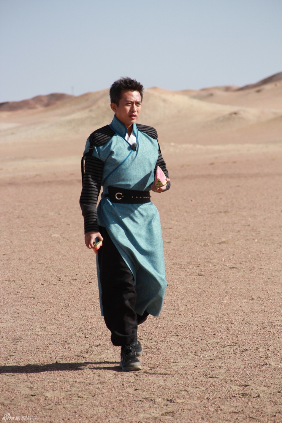 新浪娱乐讯 《奔跑吧,兄弟》本周上演"历史谍战片"——"敦煌大劫案"!