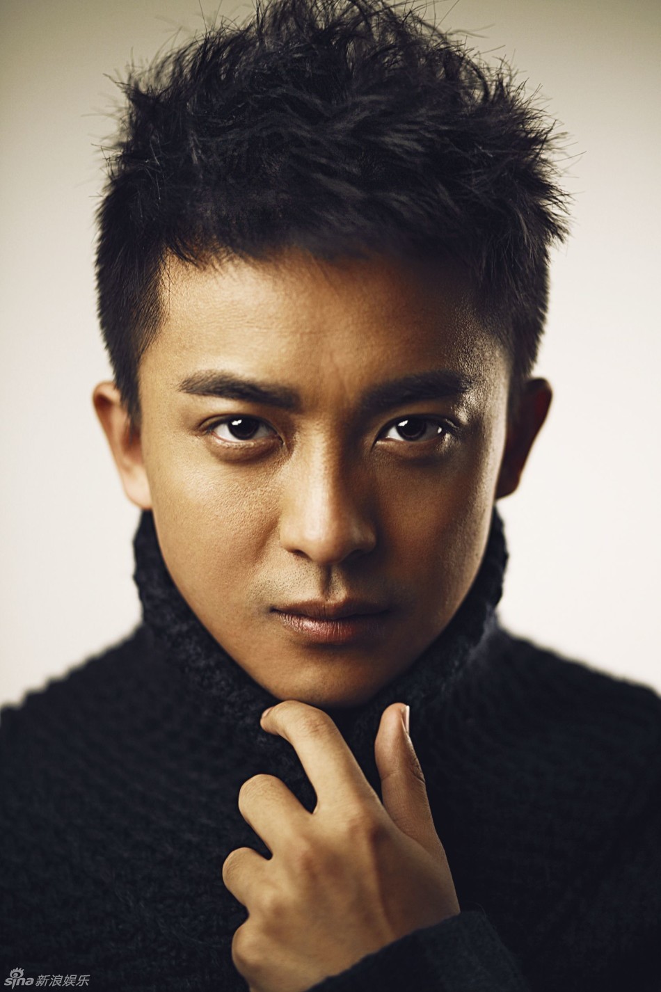 李佳航