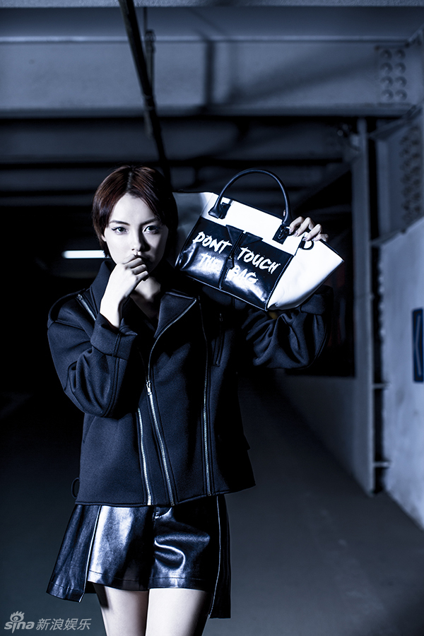 赵羽彤大玩机车风格