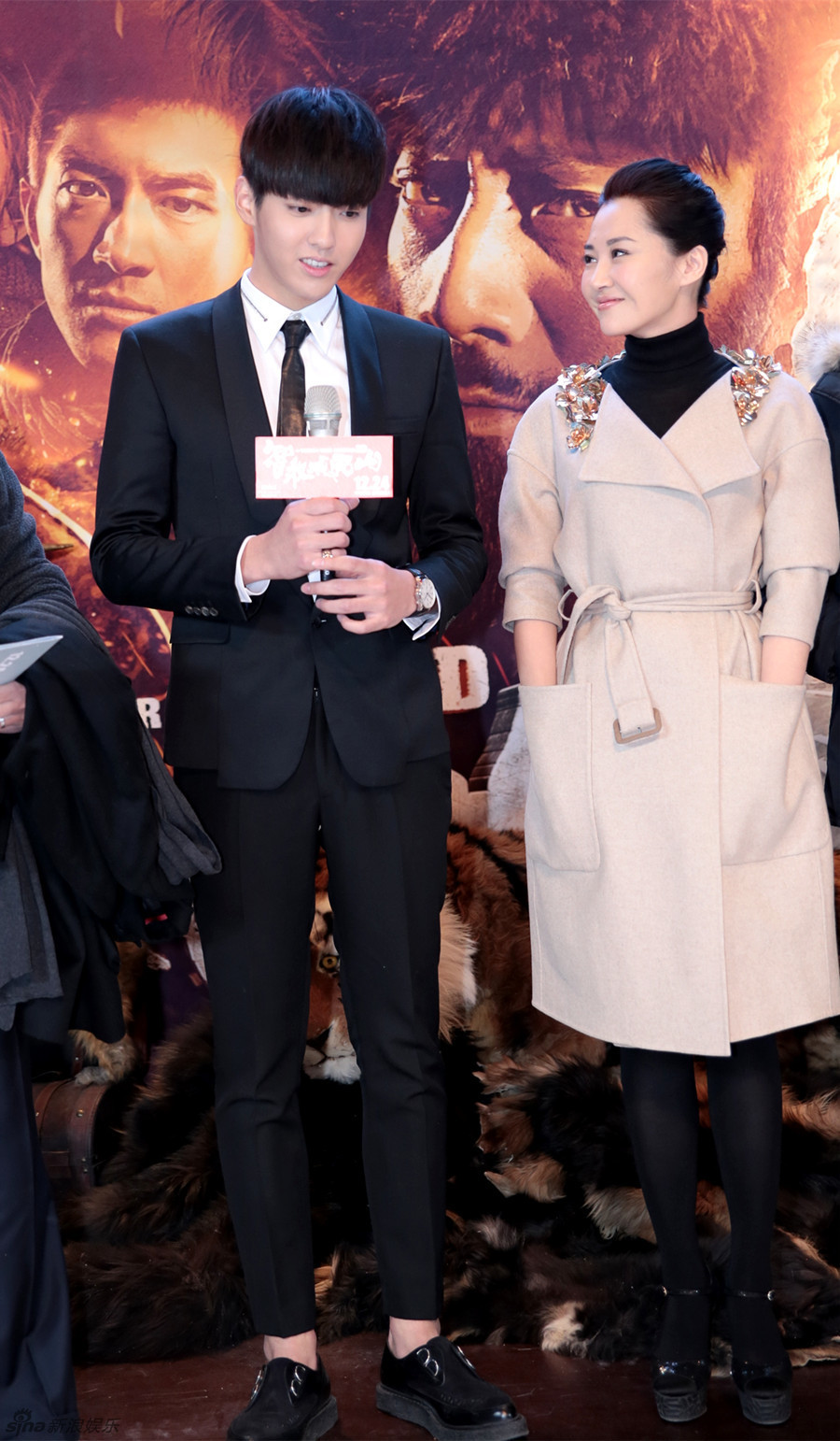 18】【明星】吴亦凡许晴携手亮相首映礼 或出演《大叔帮帮忙》演姐弟