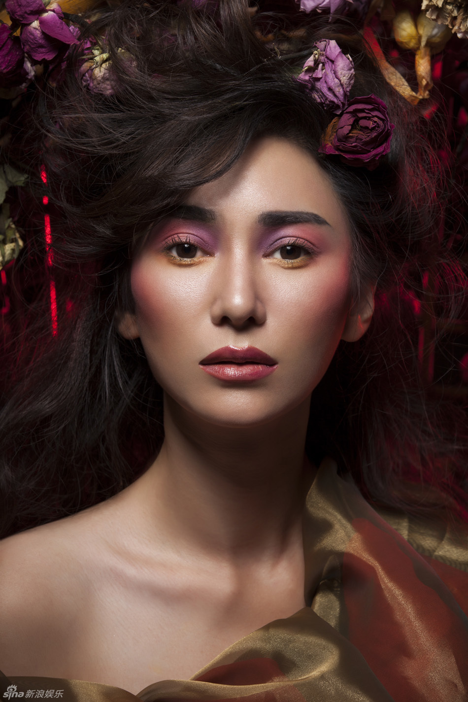 组图:唐熙时尚圣诞写真 娇艳妩媚百变性感_高清图集_新浪网