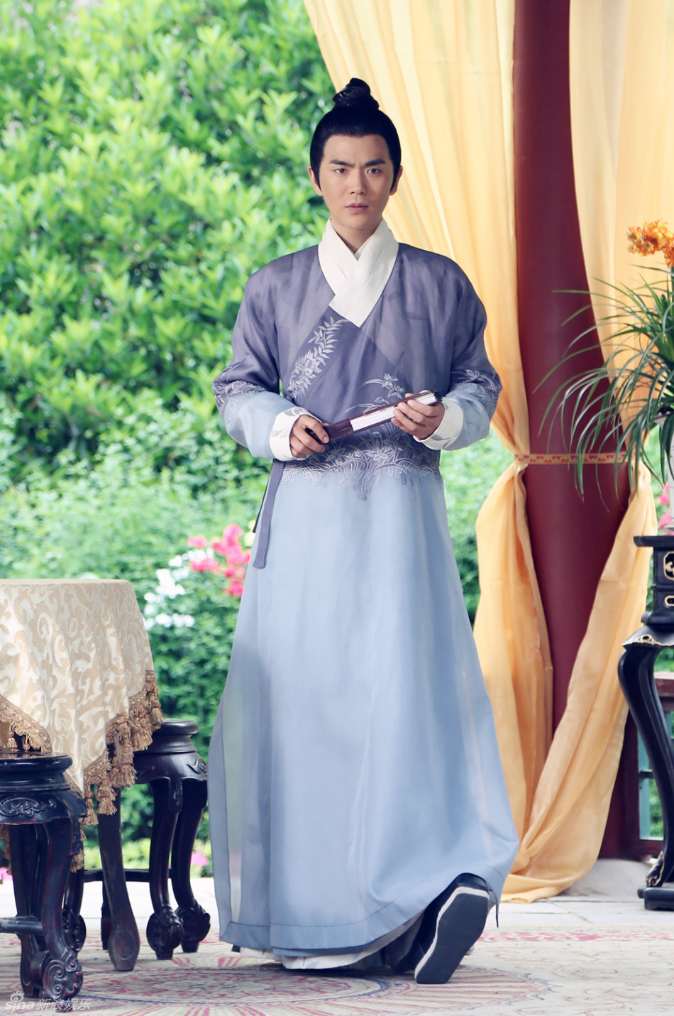 《陆小凤与花满楼》张晓龙变名医盲侠