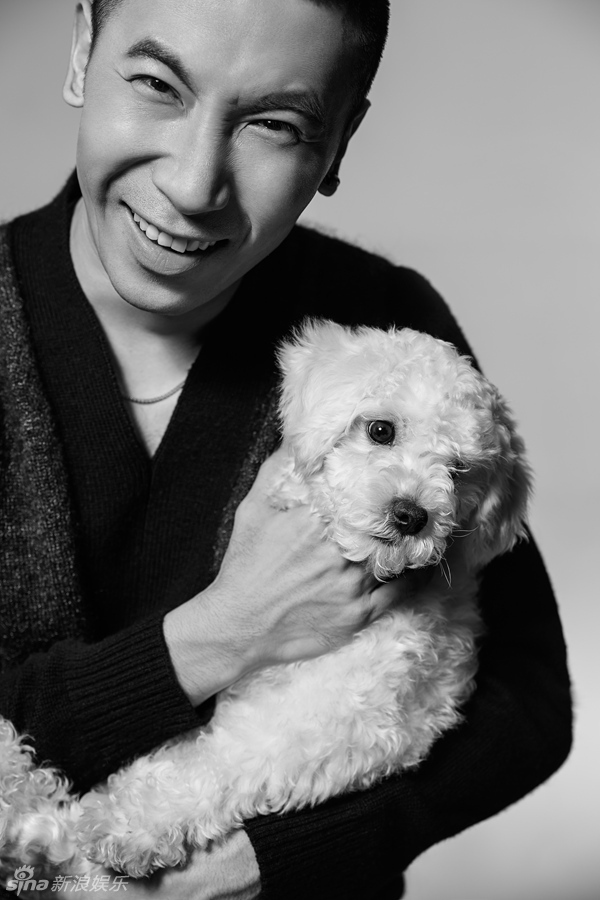 善良的神枪手小黄一角被观众熟知喜爱的演员孟浩强曝光了一组最新写真