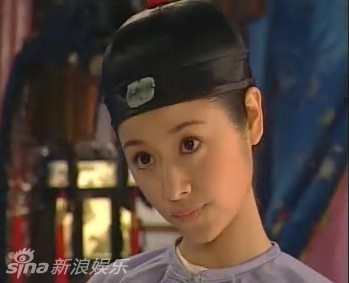 新浪娱乐讯华策版《鹿鼎记》正在热播.