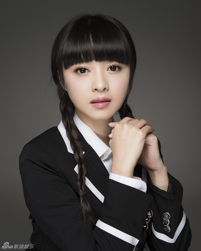 余心恬最新写真