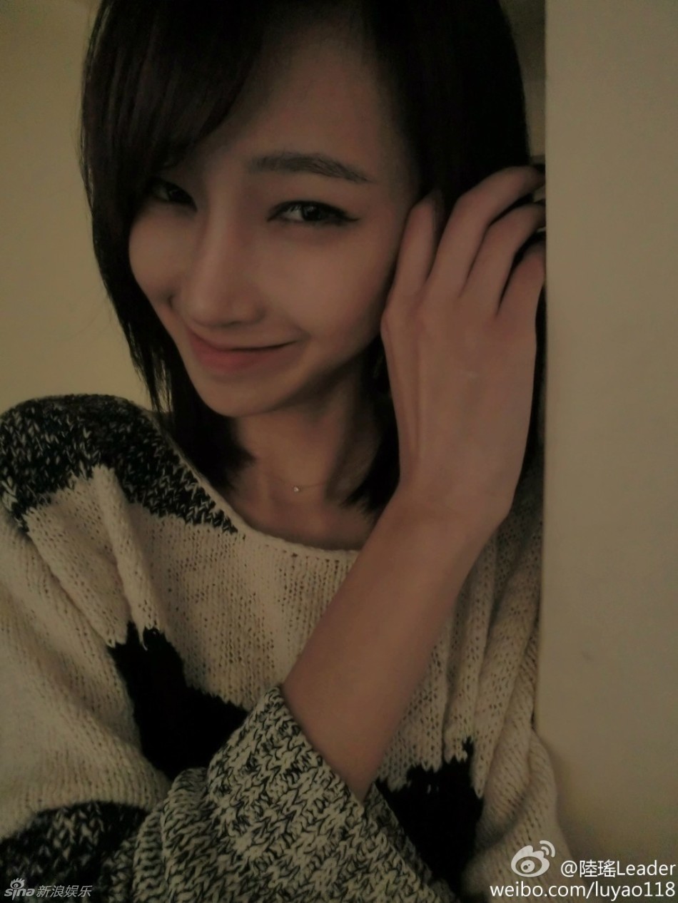 李荣浩前女友陆瑶上围傲人