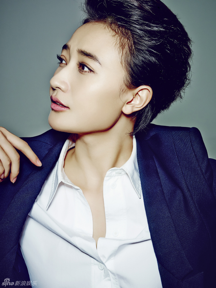 新浪娱乐讯 日前,青年演员阎娜曝光了一组写真大片.