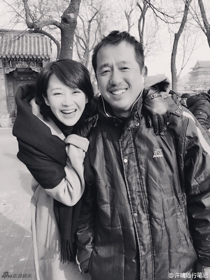 导演管虎,主演冯小刚,张涵予,梁静,李易峰,吴亦凡等都在内,还不时嘟嘴