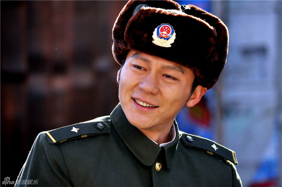 《草帽警察》霍思燕饰演赵小静