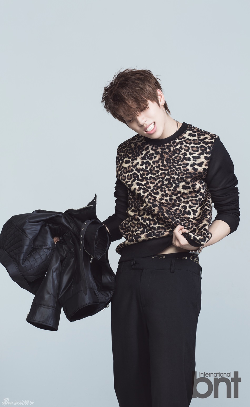 02】【明星】infinite h写真 两男勾肩搭背