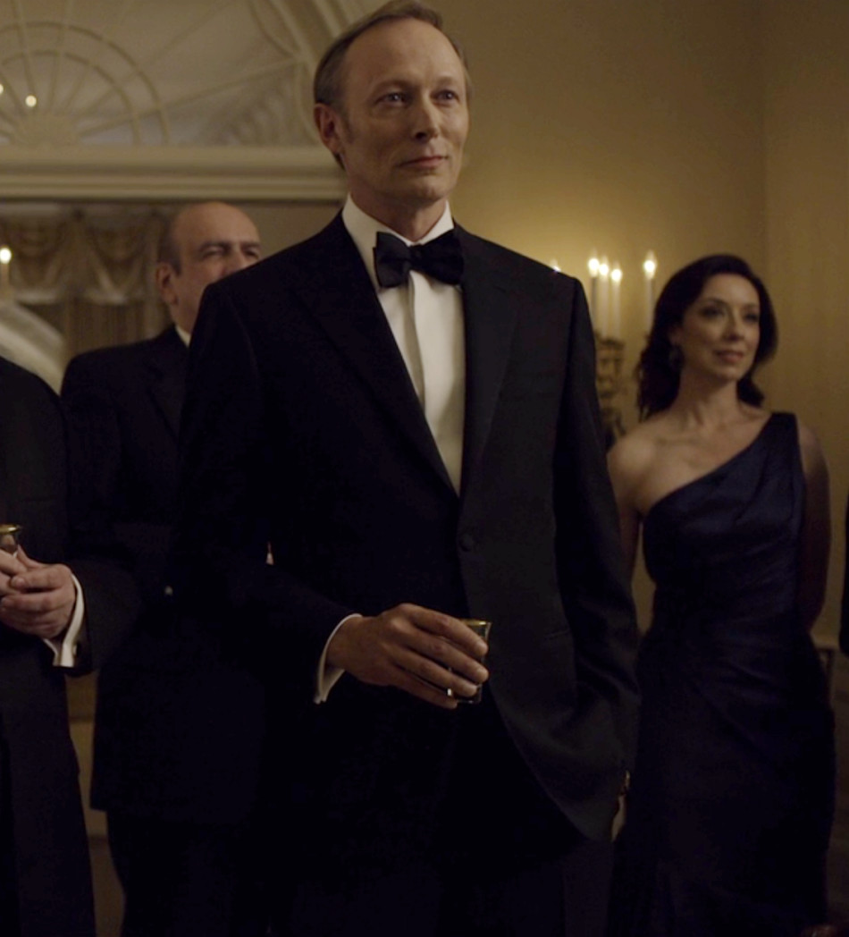 组图:《纸牌屋》俄总统又坏又帅 强吻美总统妻_高清图集_新浪网