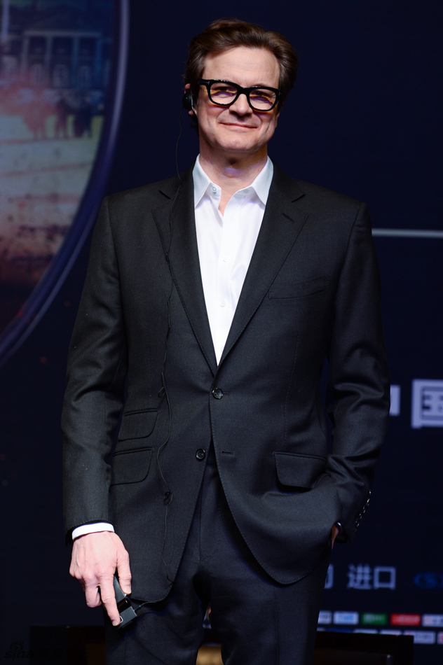 组图:《王牌特工》发布会 科林费斯绅士又逗比