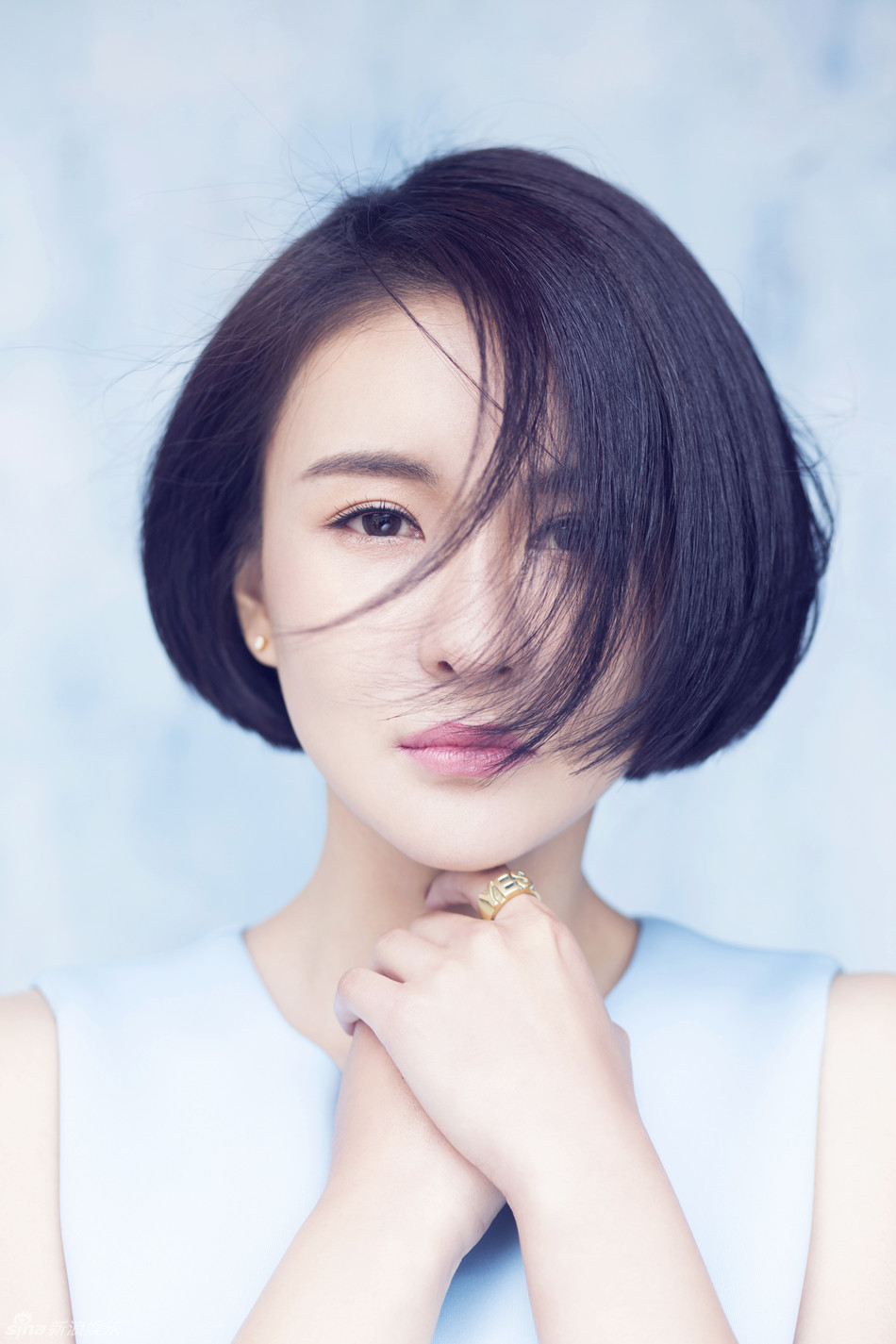 郑亦桐氧气写真曝光清新淡雅恬静迷人