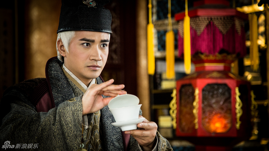 组图:《四大名捕》何晟铭戏里阴险戏外卖萌_高清图集_新浪网