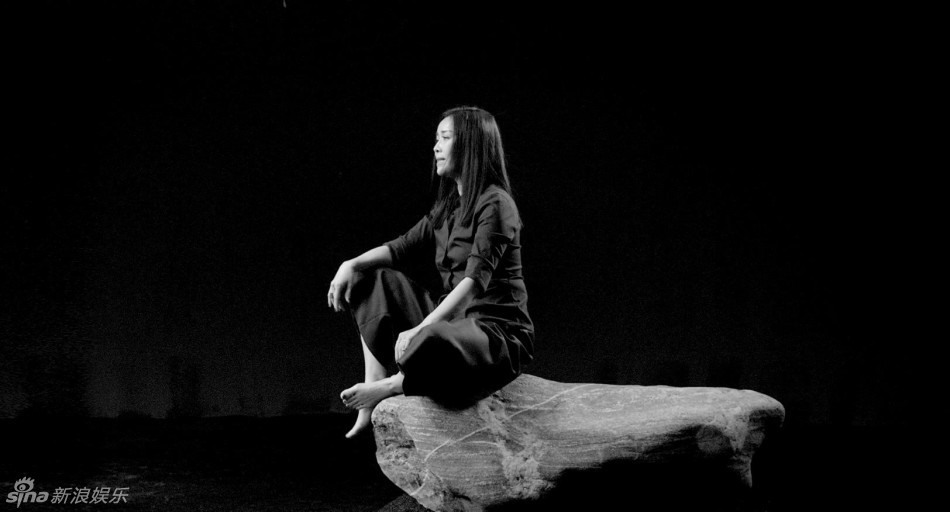 那英暌违五年《默》mv首发 携手黄晓明演绎爱恋