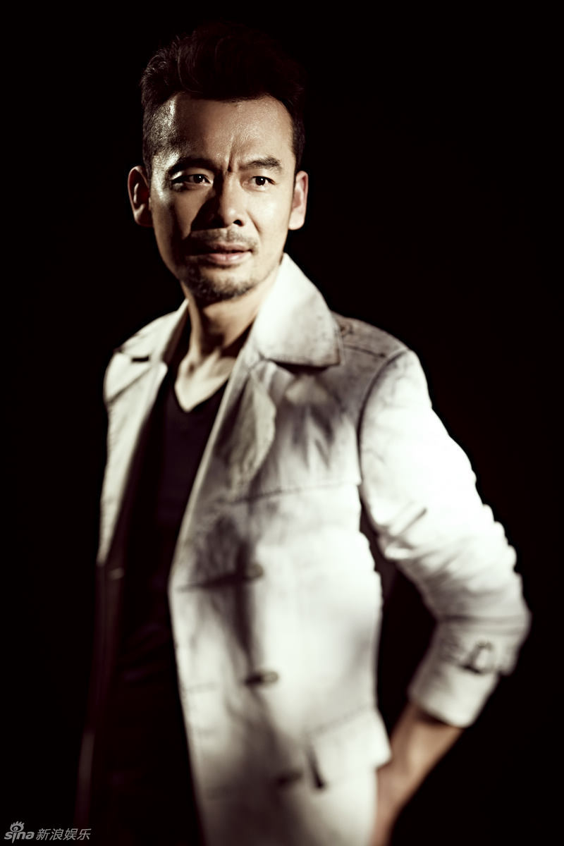 组图:宋佳伦风衣写真大片 冷峻时尚酷劲十足_高清图集_新浪网