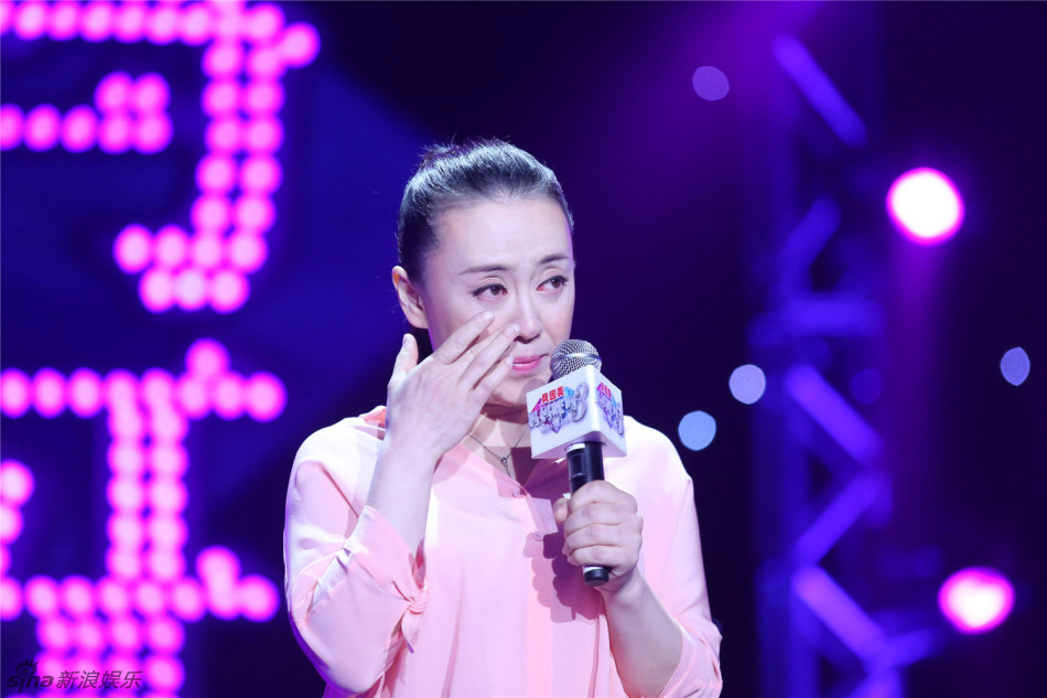 新浪娱乐讯 上周五晚开播的东方卫视大型女性励志节目《妈妈咪呀》中