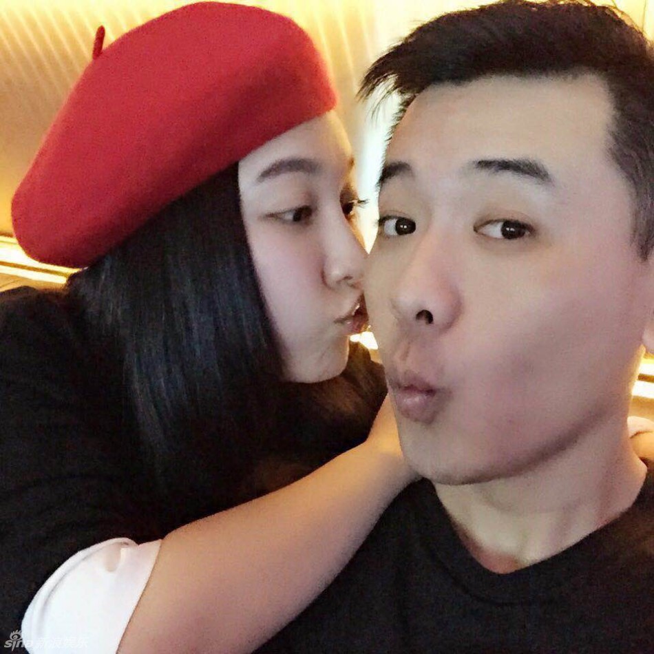 独家:李响孙骁骁亲密私照曝光 贴脸接吻秀恩爱_高清图集_新浪网