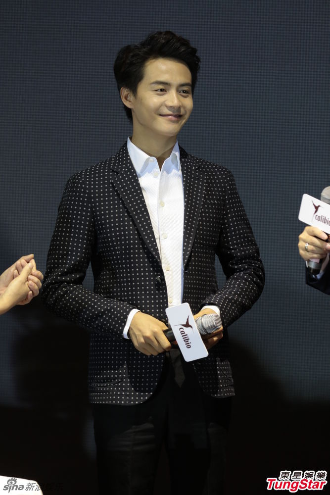 马天宇素颜出席品牌活动