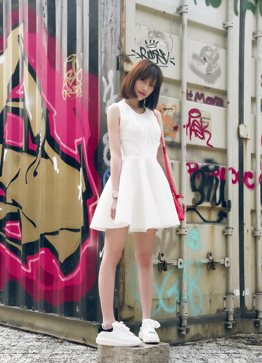 白柳汐可爱俏皮