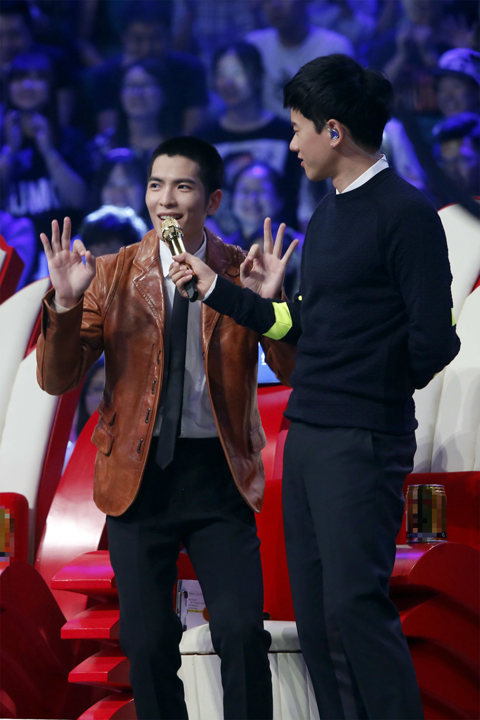 萧敬腾公主抱张杰