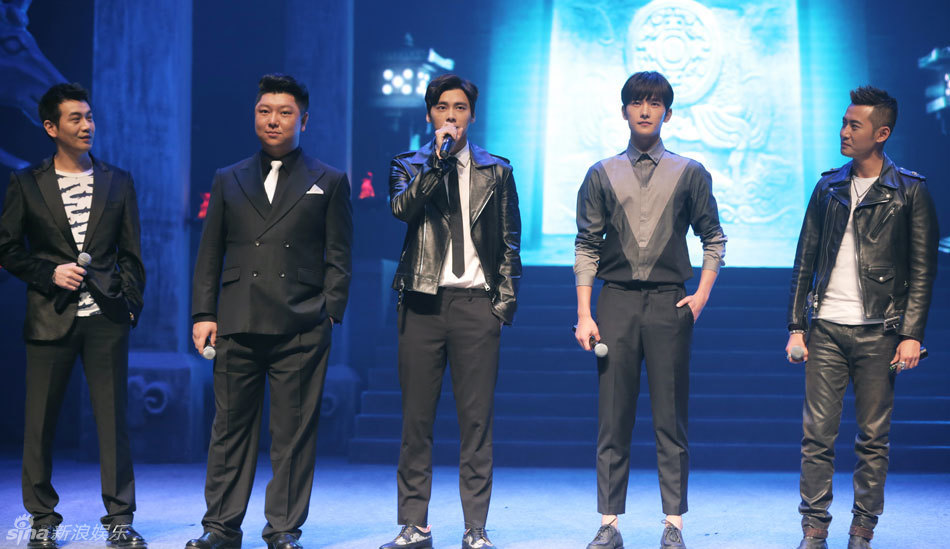 组图:《盗墓笔记》发布会 李易峰杨洋拼互动_高清图集_新浪网