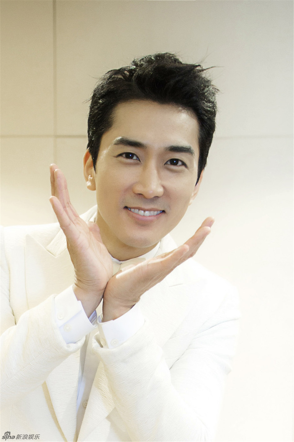 组图:宋承宪卖萌九连拍 搭仙气刘亦菲郎才女貌_高清图集_新浪网