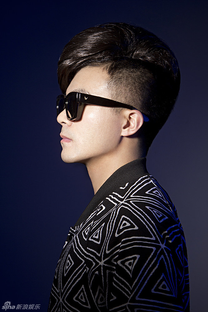 组图:林学艺化身哥特少年 演绎暗黑力量_高清图集_新浪网