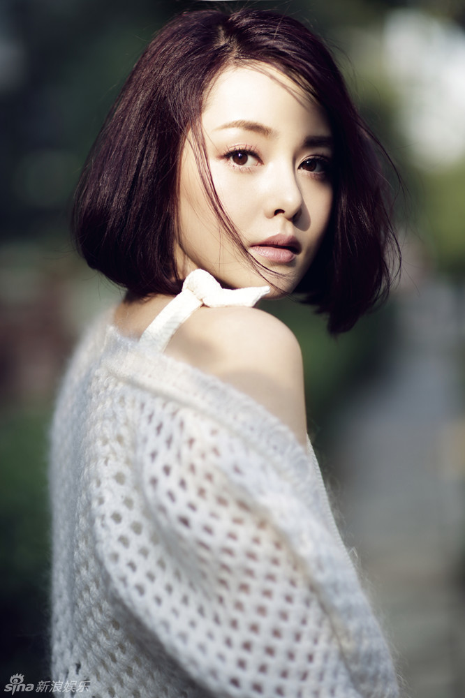 刘一含午后写真 幽雅恬静悠然自得