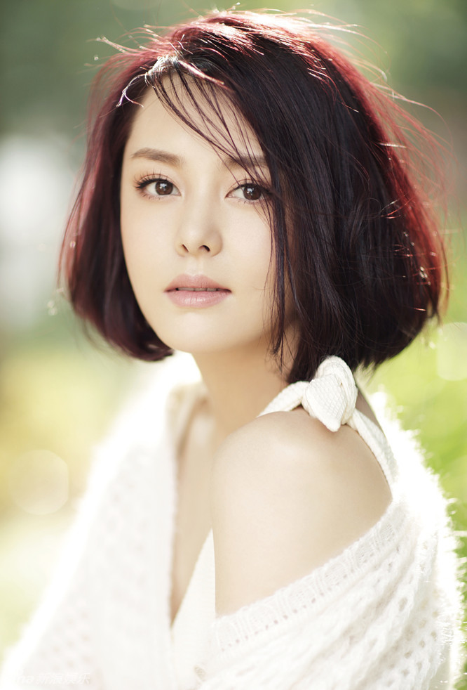 刘一含午后写真 幽雅恬静悠然自得