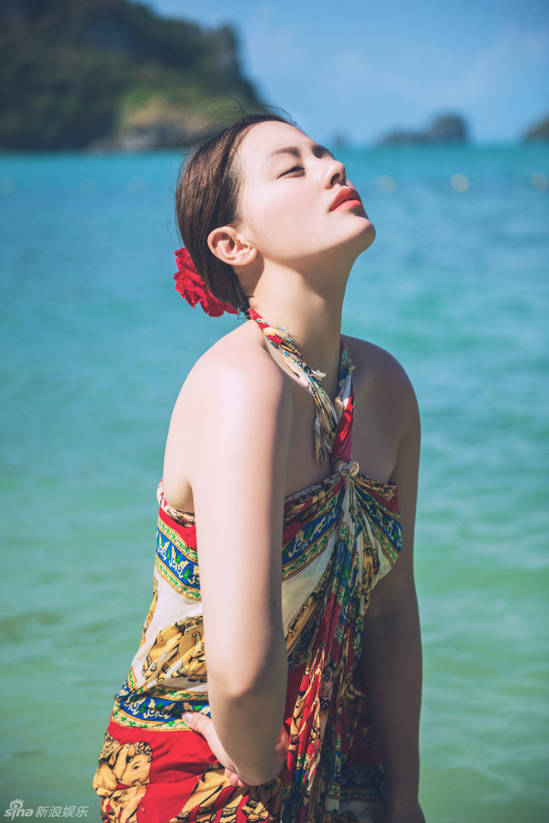 组图:王力可阳光特辑 招牌式微笑尽显迷人气质