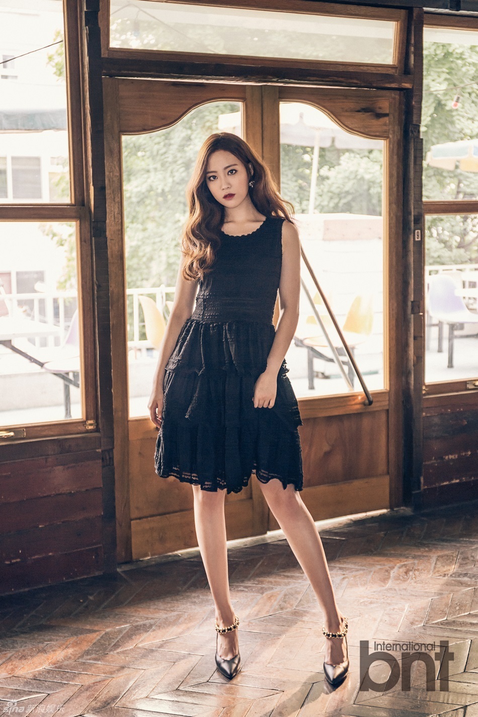 组图:韩团kara龄智写真 尽显少女灵气_高清图集_新浪网