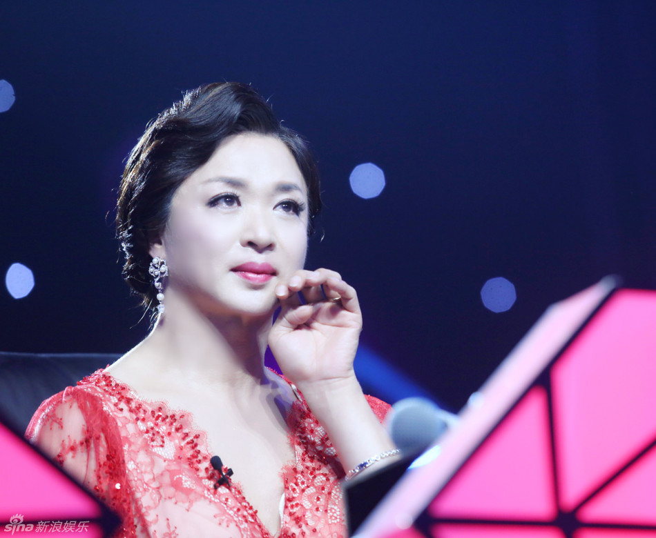 组图:《妈妈咪呀》迎终极绽放夜 金星红裙助阵_高清图集_新浪网