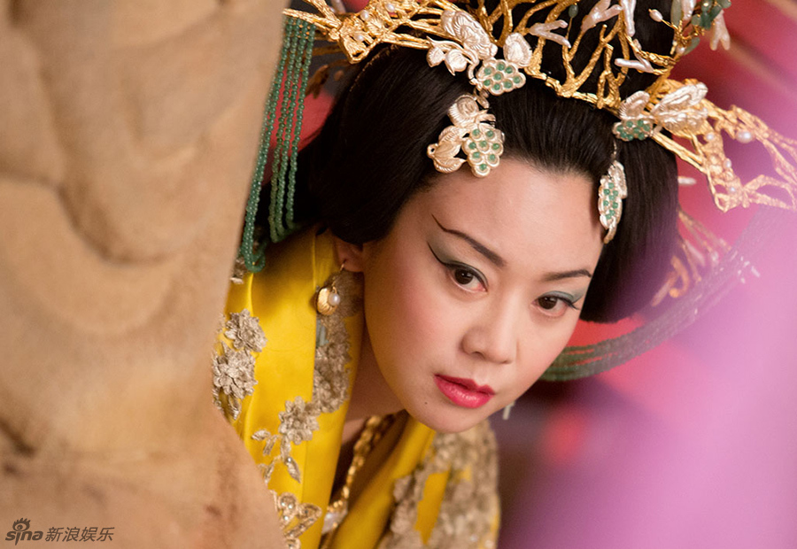 组图:闫妮《捉妖记》华丽登场 萌女王笑震三界_高清图集_新浪网