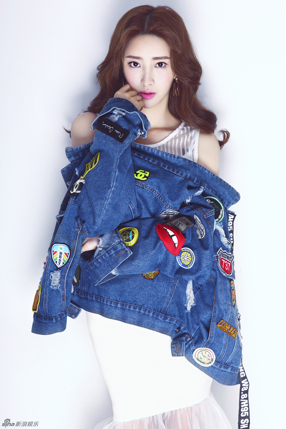 组图:胡丹丹大玩牛仔风 帅气性感格调十足_高清图集_新浪网